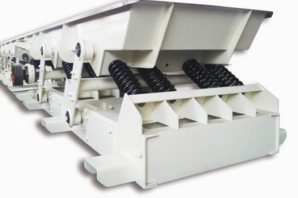 連桿振動輸送機（完全平衡式連桿振動輸送機、彈性連桿式振動輸送機）的優(yōu)勢特征